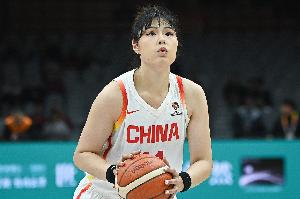 小宝护照丢失能否特事特办补救？苏群：已经特事特办了